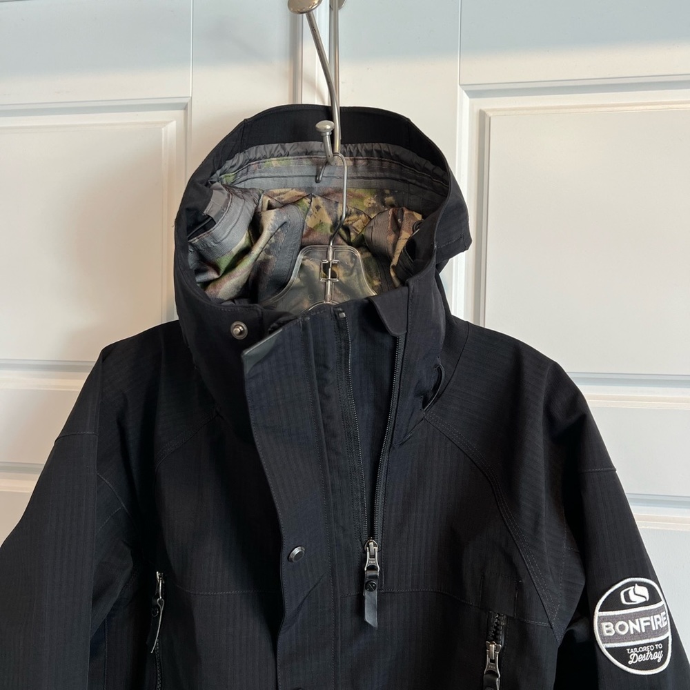Bonfire Snow Jacket - Picture 2 of 12